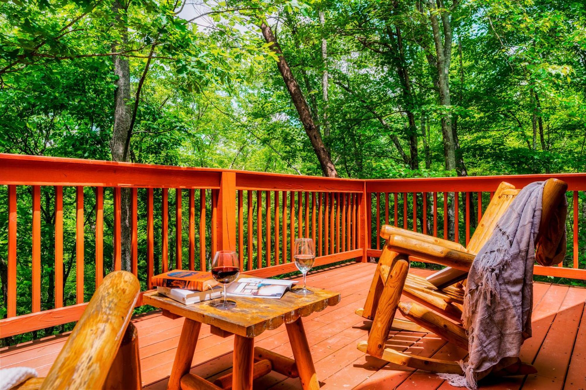 Cabin In A Gated Resort With Seasonal Resort Pool 비둘기 포지 외부 사진