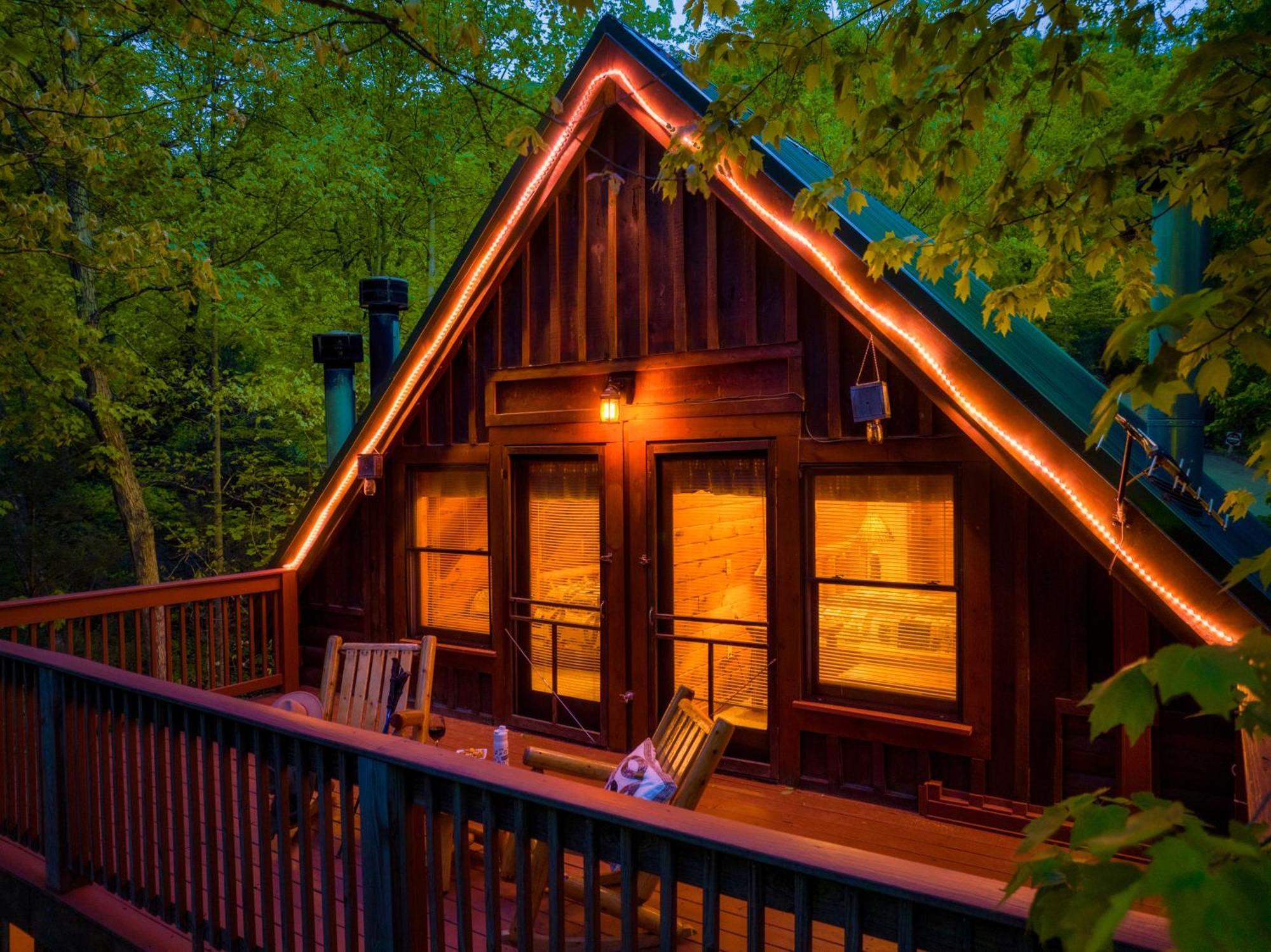 Cabin In A Gated Resort With Seasonal Resort Pool 비둘기 포지 외부 사진