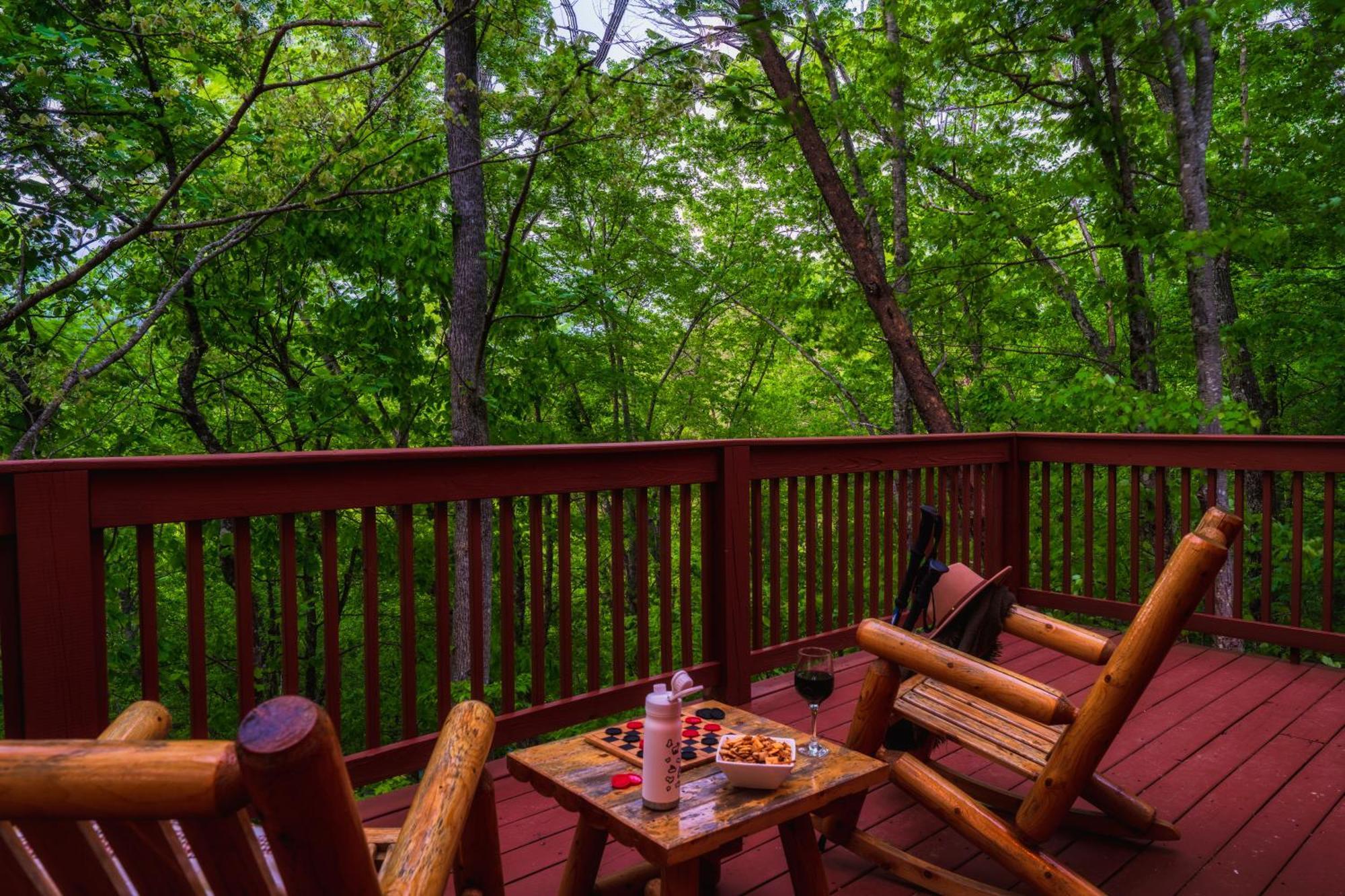 Cabin In A Gated Resort With Seasonal Resort Pool 비둘기 포지 외부 사진